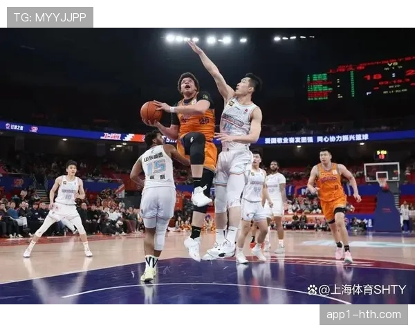 上海久事近五次对阵山东高速取得四胜 本赛季主场112比96延续交锋优势 上海久事近五次对阵山东高速取得四胜 本赛季主场112比96延续交锋优势